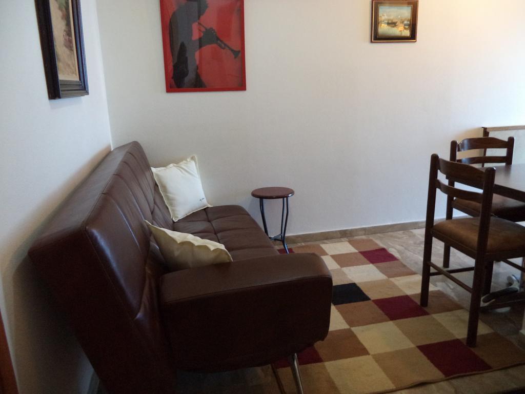 Antonios Rooms Akrata Luaran gambar